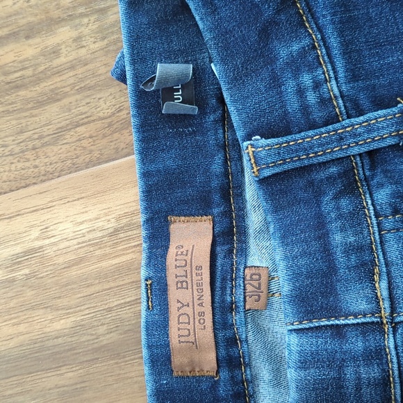 Judy Blue Pull On Flare Jeans - Picture 3 of 10